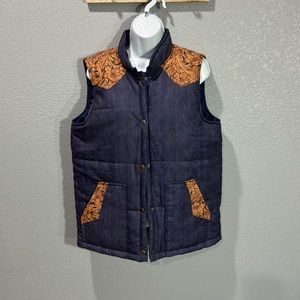 NWOT crazy Trail puffer vest